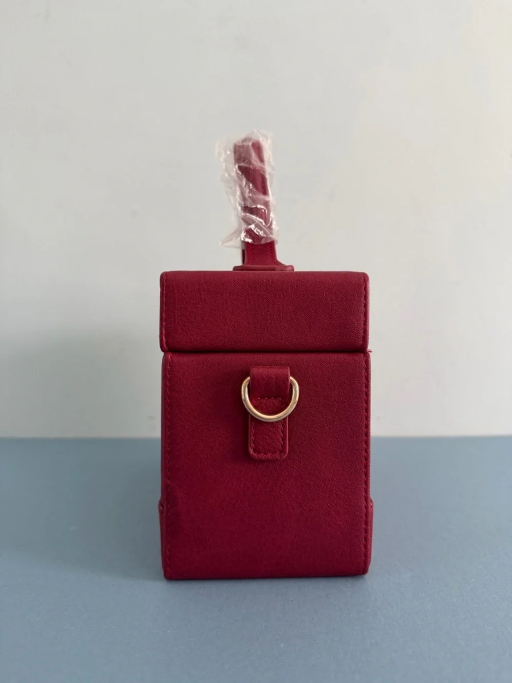 Disney Snow White Evil Queen Heart Box Figural Crossbody Bag BoxLunch Exclusive